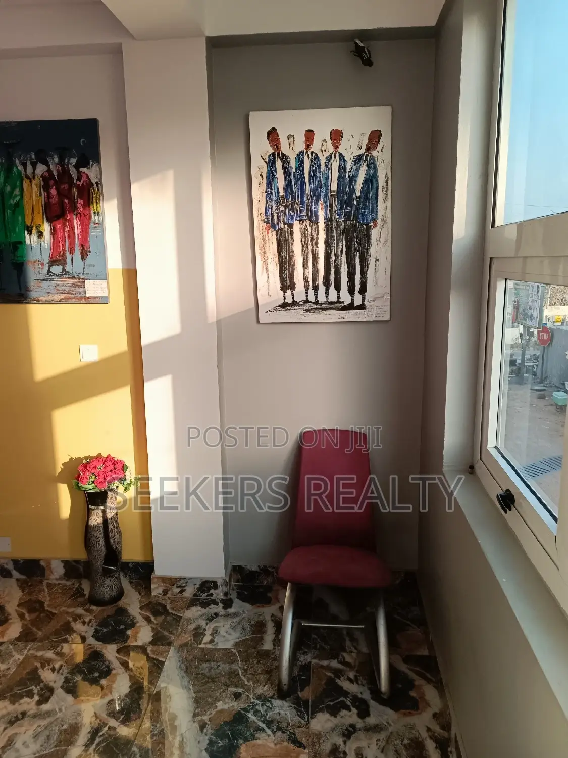 Furnished 1bdrm Apartment in Seekers Realty, Oxford Street for rent