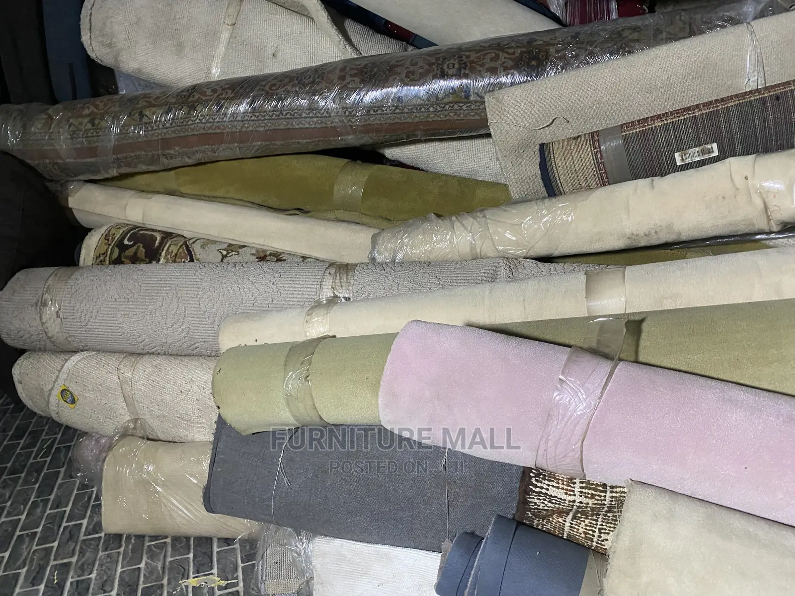Fluffy Carpets Available for a Cool Price . Free Deliver