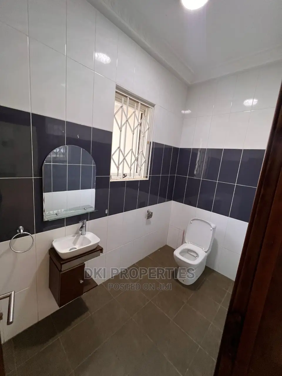 Furnished 4bdrm House in Dki Properties, East Legon for Rent