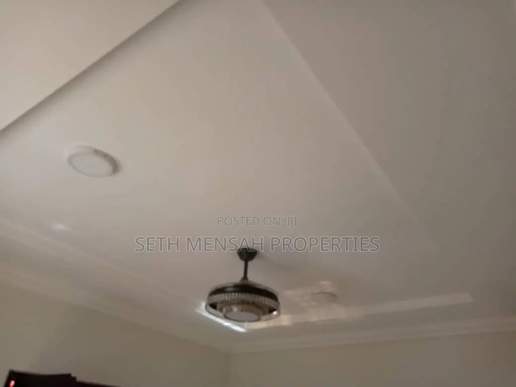 3bdrm Apartment in Skm Property, Dome for rent