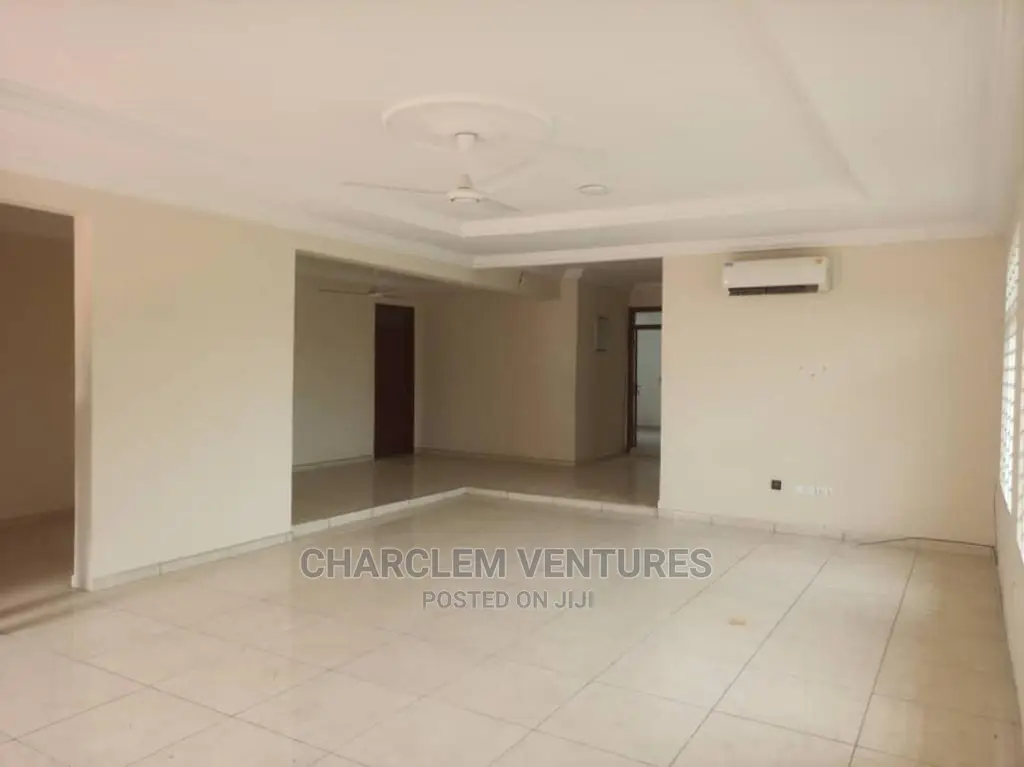 3bdrm House in East Legon for Rent