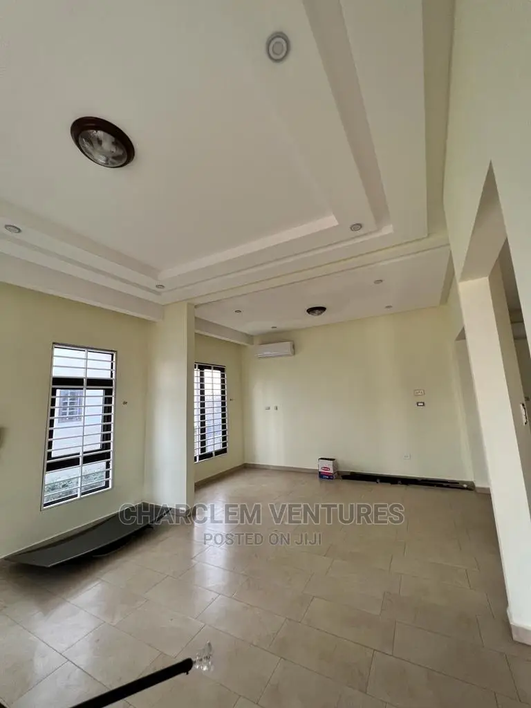3bdrm House in East Legon for Rent