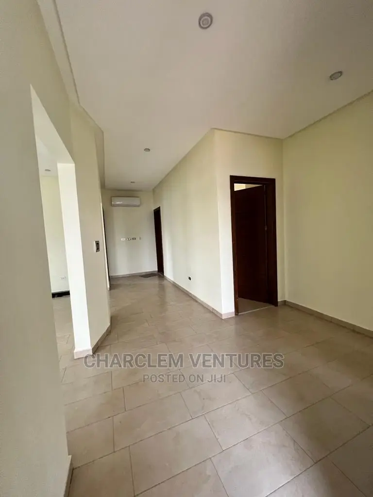 3bdrm House in East Legon for Rent