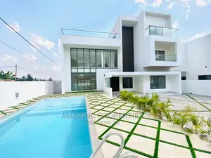 5bdrm House in East Legon for Sale
