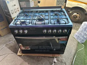 Black With Sliver Ferre 5burner Gas Stove