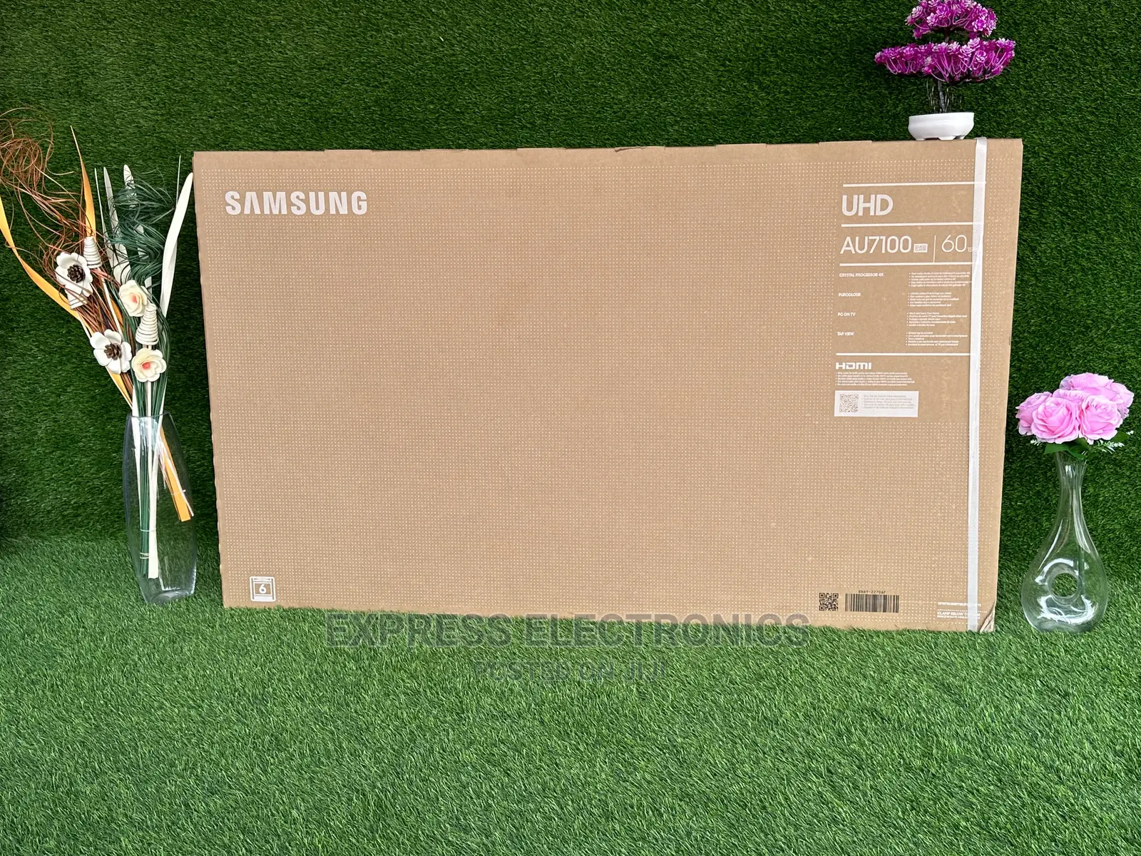 Crystal UHD LED Samsung Series 7 60” Display Diagonal