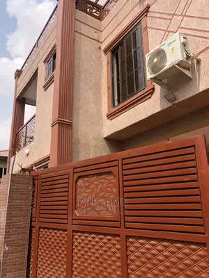4bdrm House in Tseaddo, Labadi for rent
