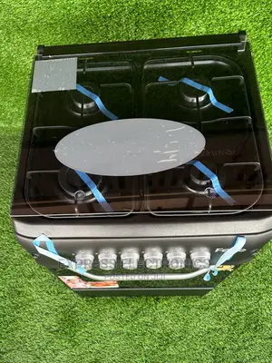 Smart Furnace Black 4BURNER Top Glass Lid Ferre Oven Stove