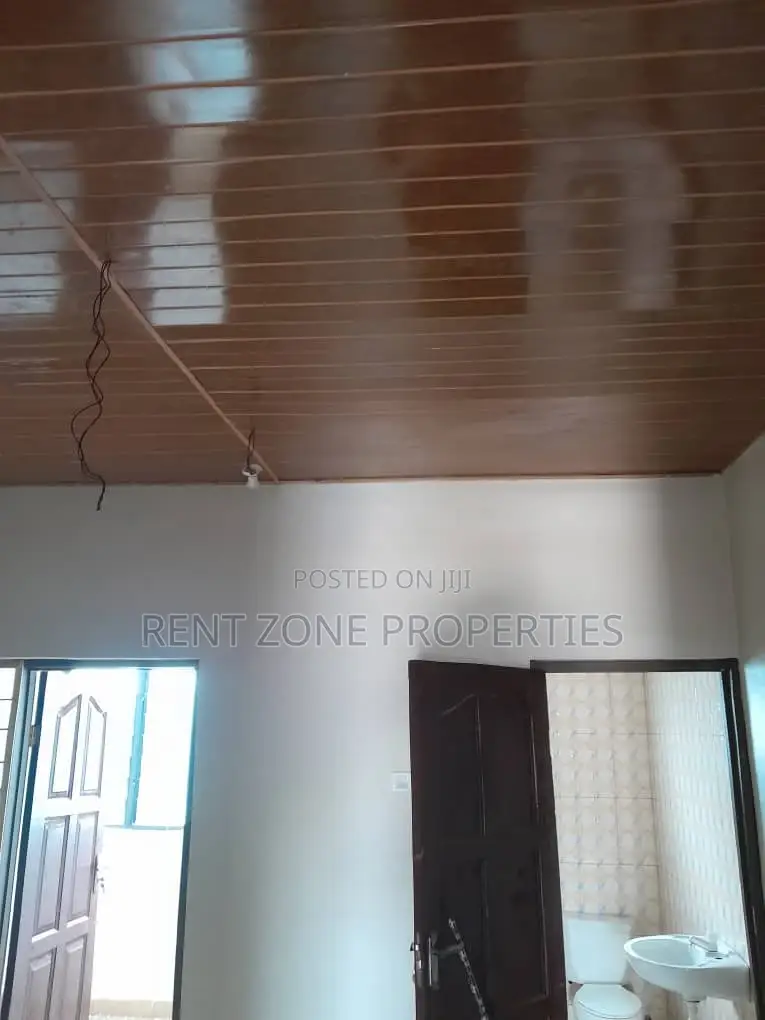 1bdrm Apartment in Ofankor for rent