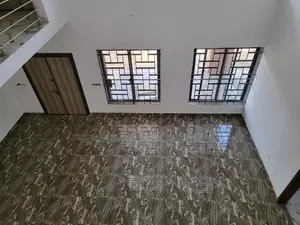 6bdrm Duplex in Suadom Properties, Baatsona Total for Sale
