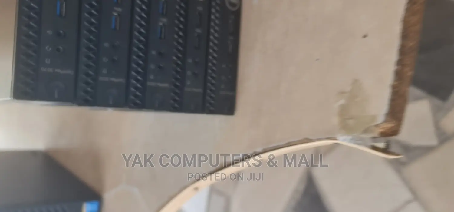 Desktop Computer Dell OptiPlex 3070 8GB Intel Core i5 HDD 500GB