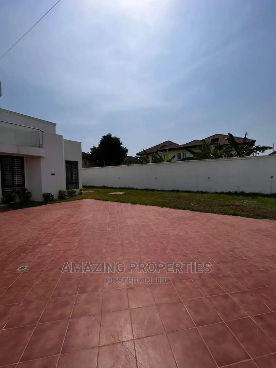 4bdrm House in Adjiriganor for Rent