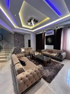 4bdrm House in Adjiriganor for Rent