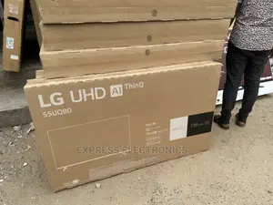 UQ8000 Series Ultra UHD Diagonal Display LG 55”