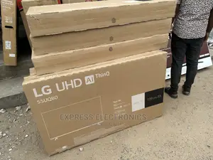 UQ8000 Series Ultra UHD Diagonal Display LG 55”