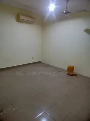 3bdrm Apartment in Community 18 Estate, Spintex for rent