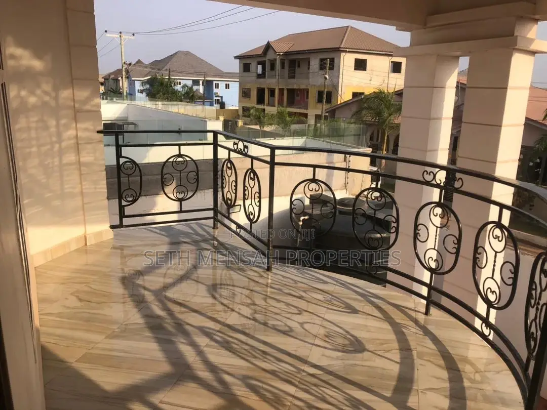 4bdrm House in Adjiriganor for Rent