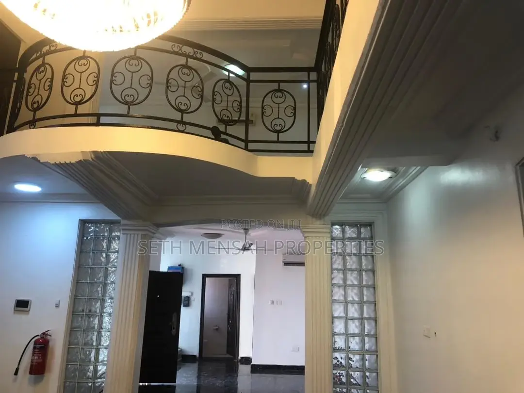 4bdrm House in Adjiriganor for Rent