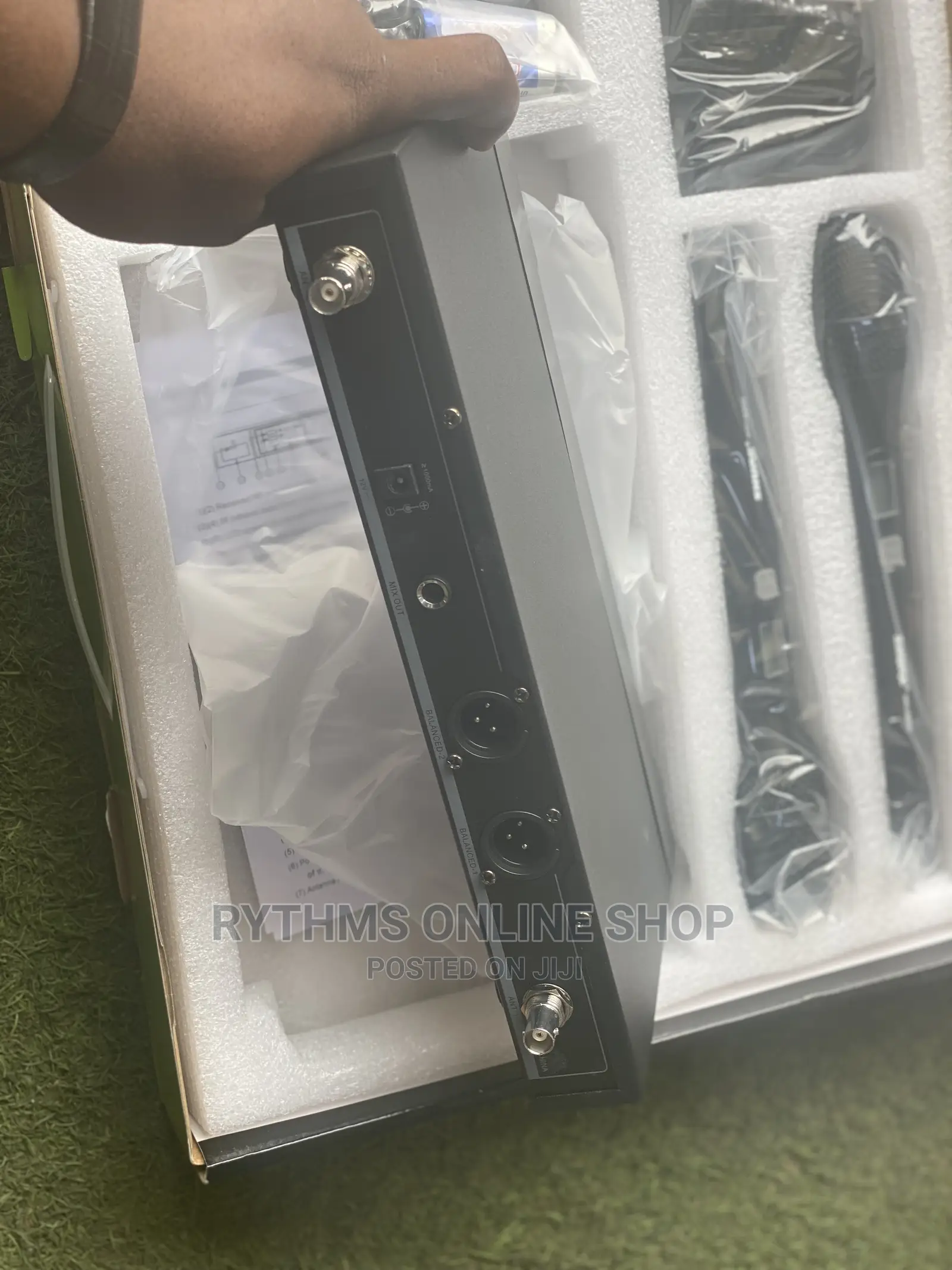 Shure WK-U8200 Wireless Microphone