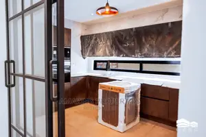 4bdrm House in Cantonments for Sale