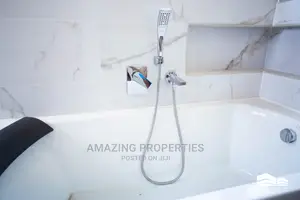 4bdrm House in Cantonments for Sale