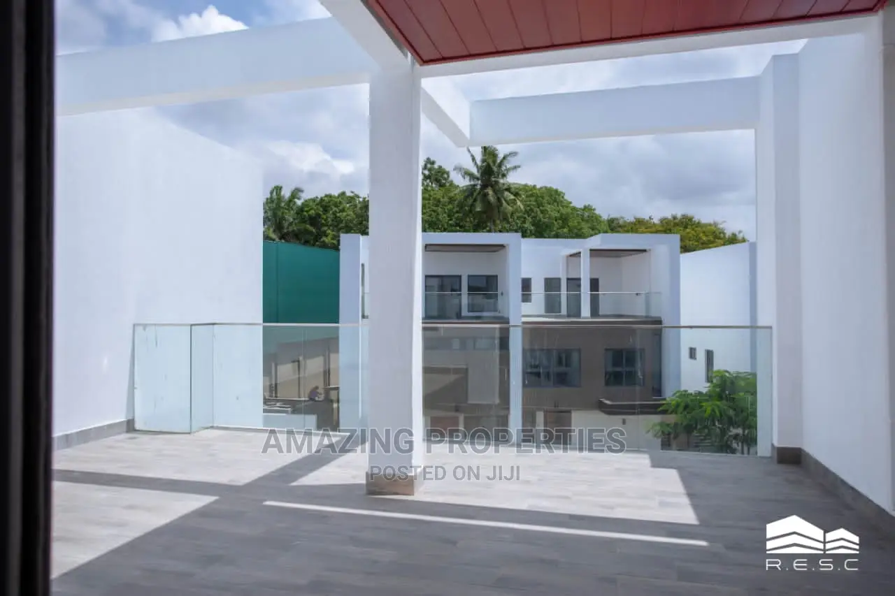 4bdrm House in Cantonments for Sale