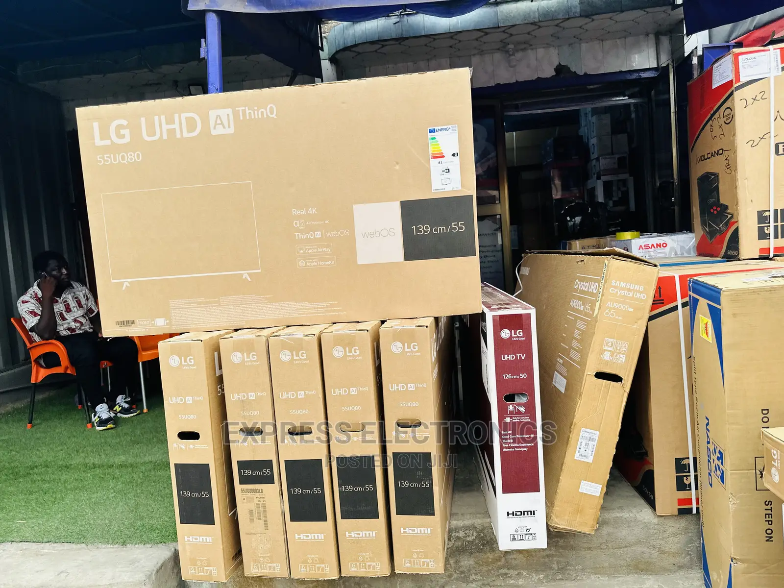 Netflix and Chill on LG 55’’ Uhd Smart TV (55uq80003)