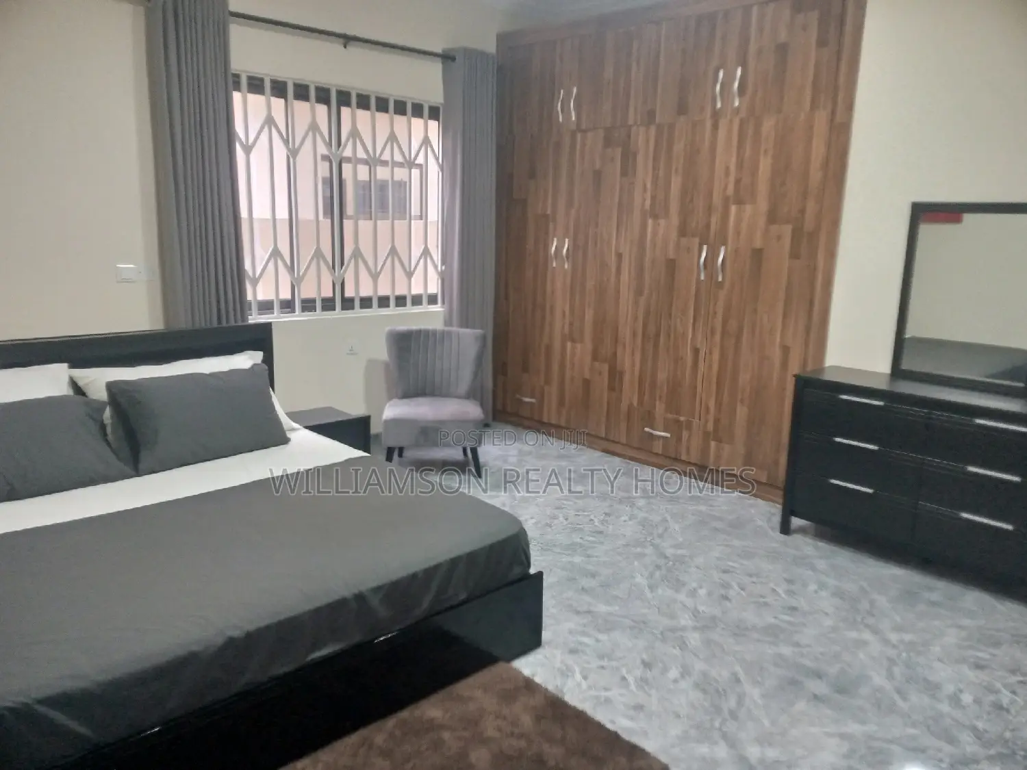 Furnished/Luxury 3bedrms Self Compound at Spintex
