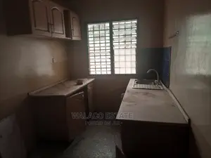 3bdrm House in Walako Estate, North Industrial Area for rent