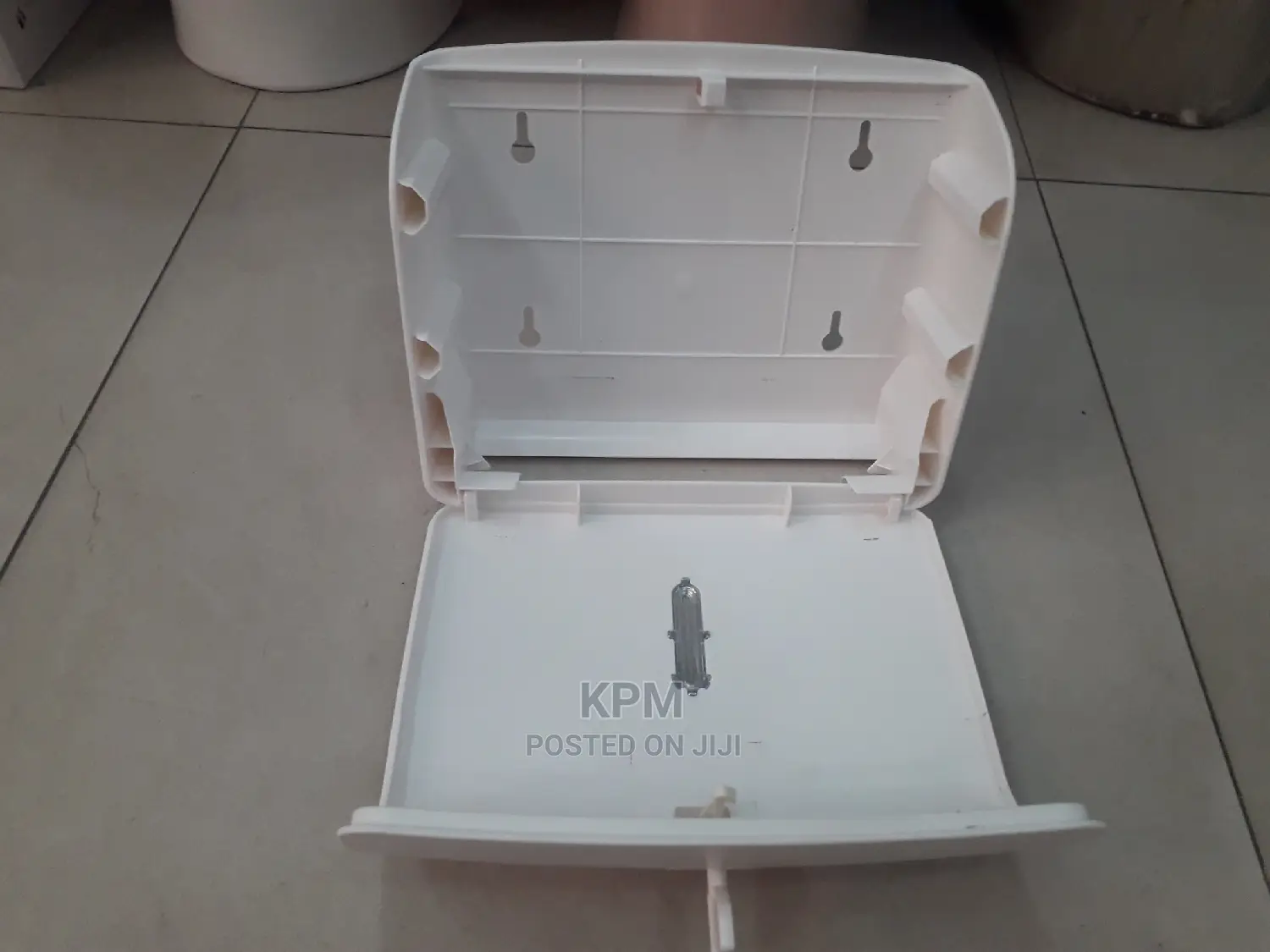 Rectangular Tissue Dispenser