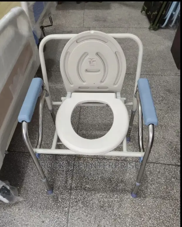 Commode Chair