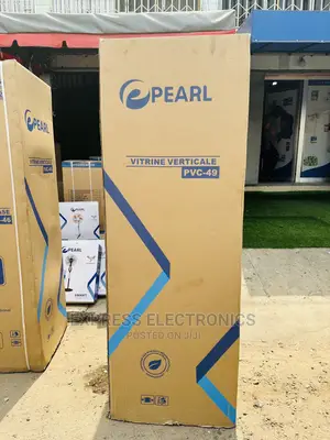 Classic Vertical Transparent Shelves Pearl Display PVC 49