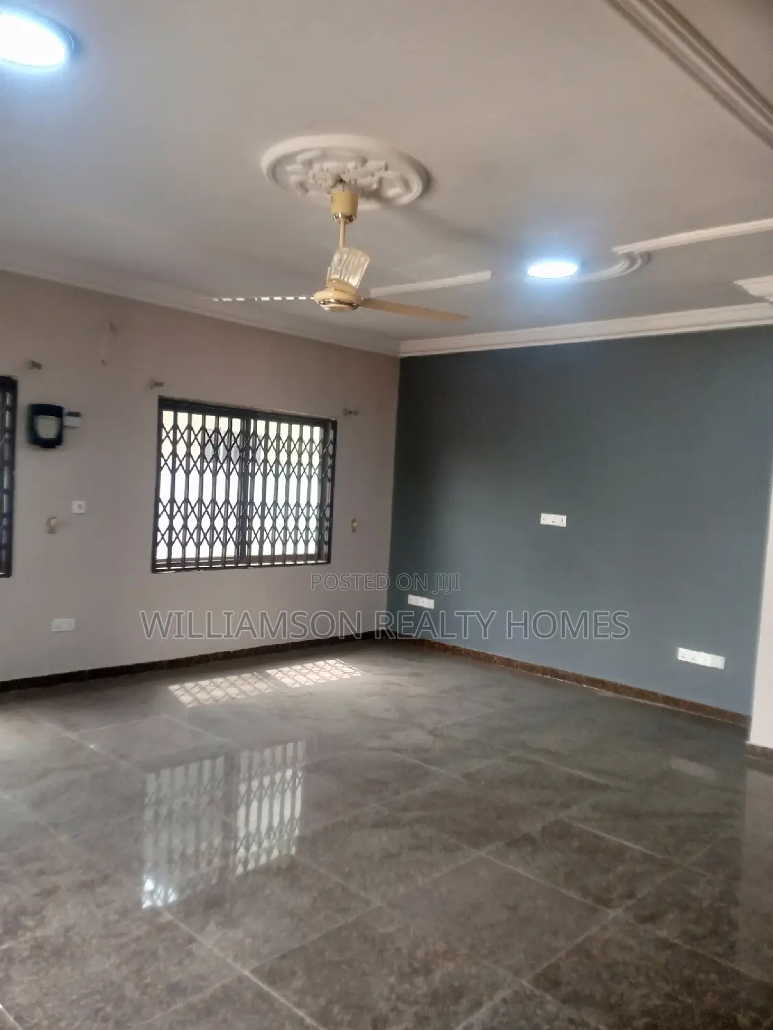 3bdrm House in Community 18, Spintex for rent