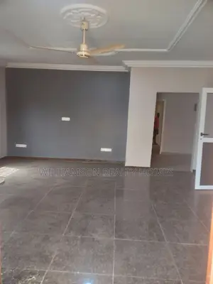 3bdrm House in Community 18, Spintex for rent