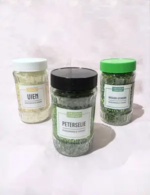 Herbal Spices ( Parsley, Chives, Onions )