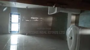 1bdrm Duplex in De-Icons Real Estate, Awutu Senya East Municipal