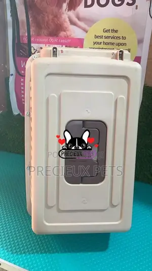 Portable Small Size Plastic Crate/Cage for Dogs and Cats