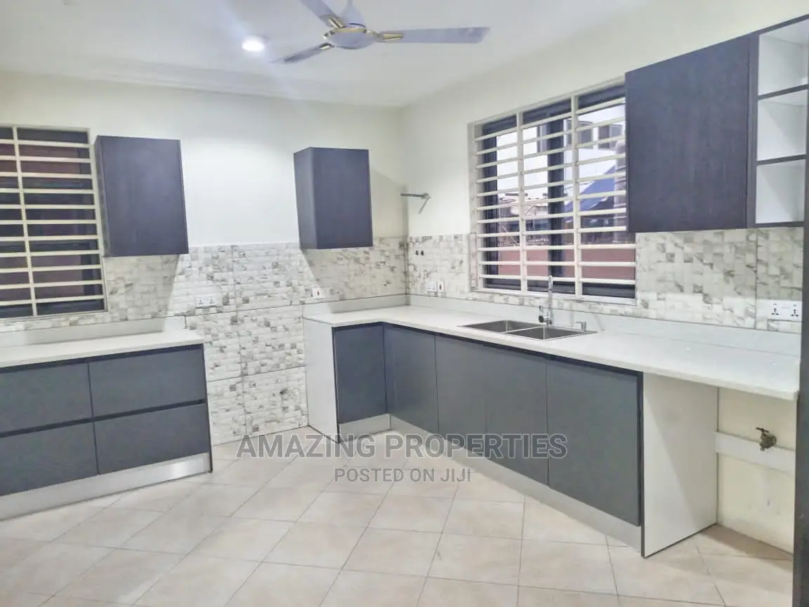 3bdrm House in Spintex for Rent