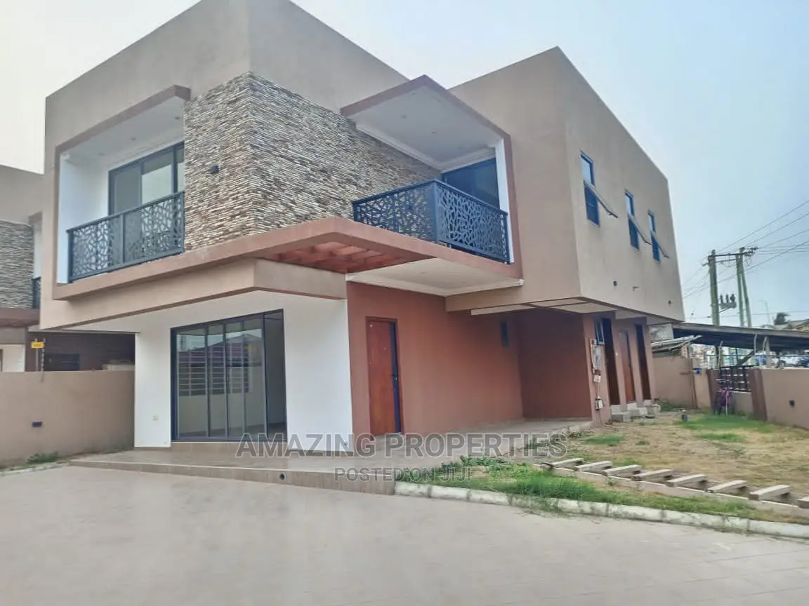 3bdrm House in Spintex for Rent