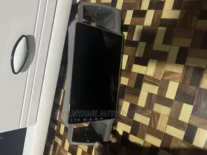 Toyota Corolla 2006 Model Android Screen