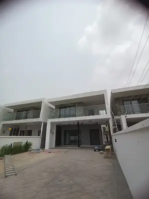 3bdrm House in Oyarifa for Sale
