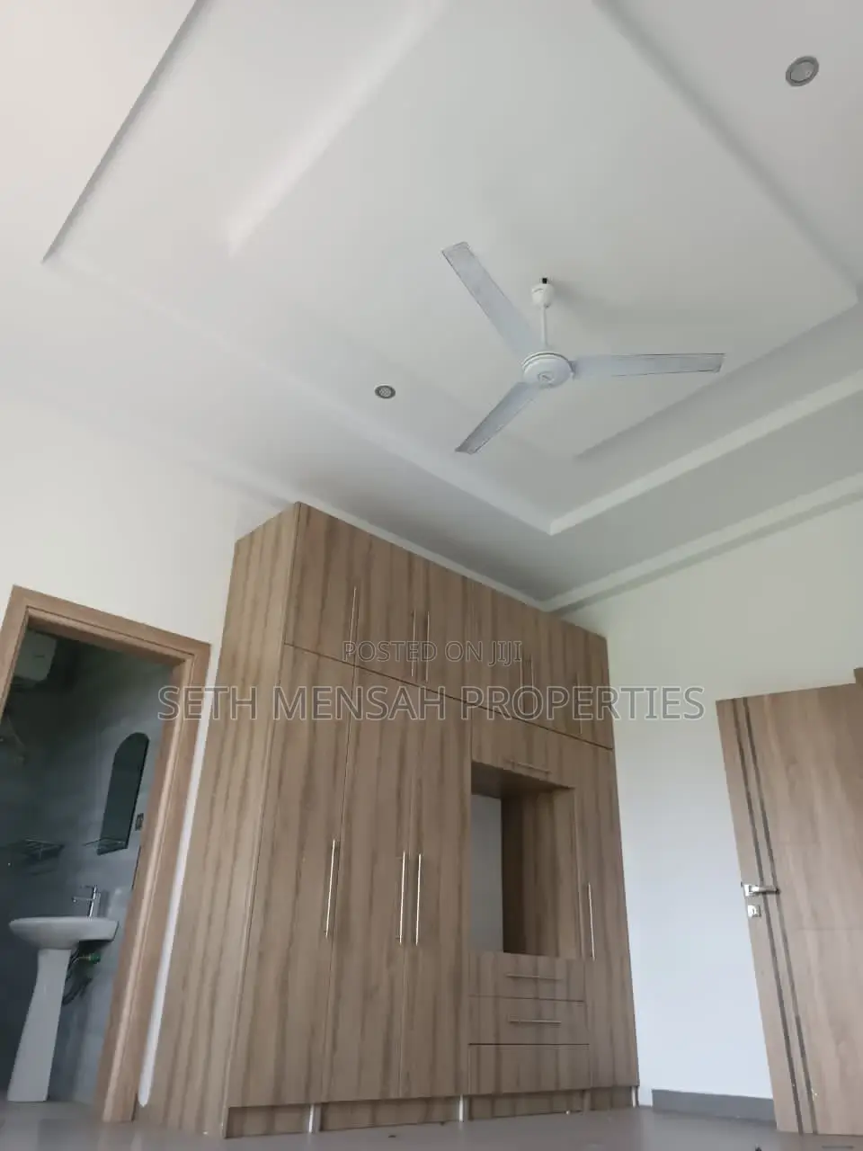 2bdrm Apartment in Adjiriganor for Rent