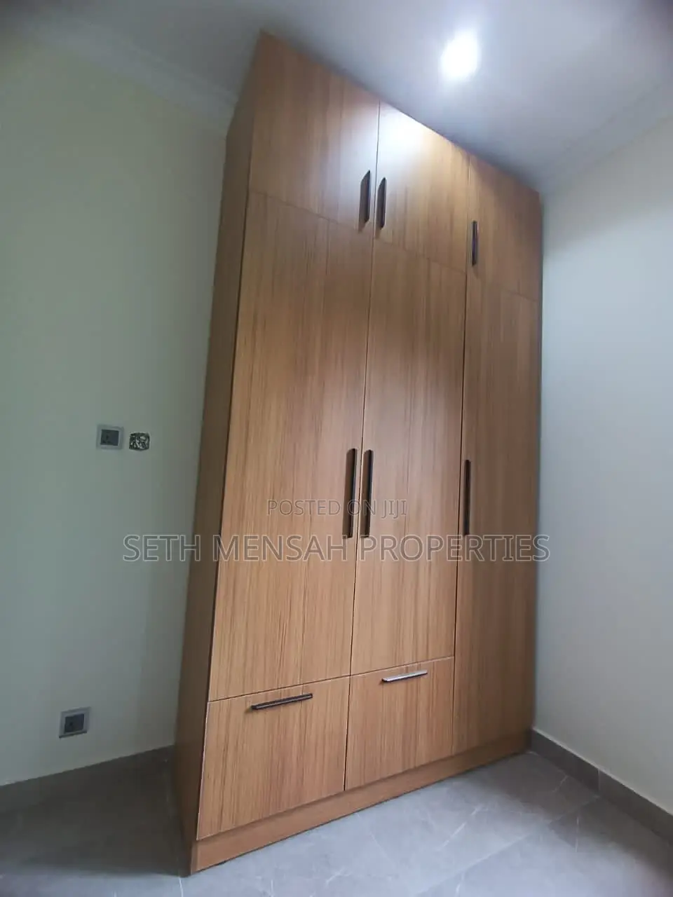 4bdrm House in Skm Property, Adjiriganor for Rent
