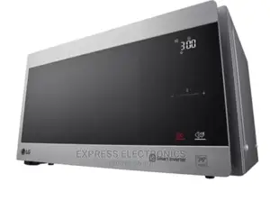 LG 42L Neochef Digital Solo Microwave Oven 1200W [MS4295CIST