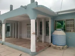 1bdrm Apartment in Community 18, Spintex for rent