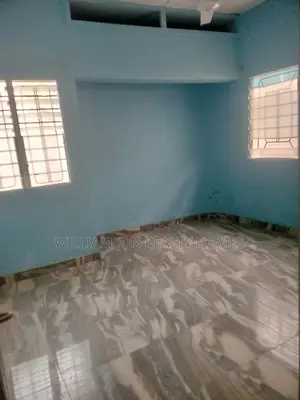 1bdrm Apartment in Community 18, Spintex for rent