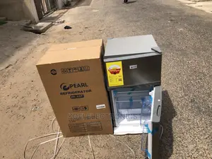 80litres Pearl Double Door Table Top Fridge