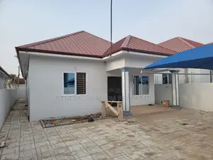 3bdrm House in Suadom Properties, Spintex for Sale