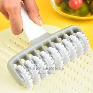 Plastic Dough Cutter