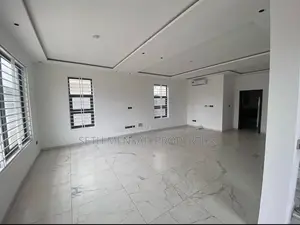 5bdrm House in Roman Ridge for Sale